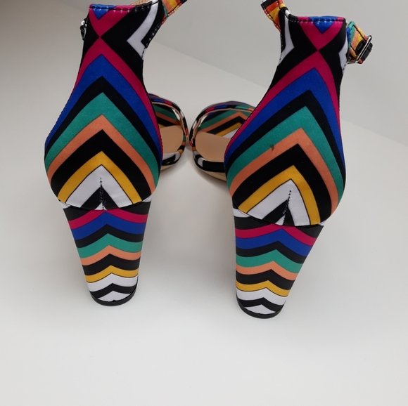 INC International Concepts Vibrant Fabric Striped Sandals Block Heel Size 9 - Picture 8 of 10